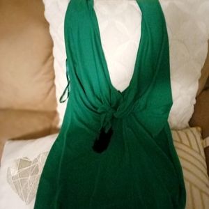 Beautiful LELLA emerald Green BCBG dress